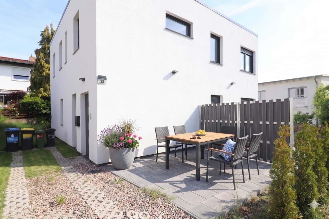 Geitelde:  100 m²  - OG- Whg, Neubau, Wärmepumpe,  Freisitz, EBK, Stellplatz