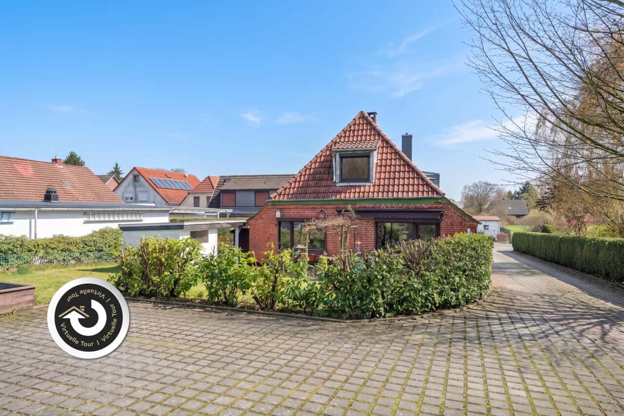 Projekt für Selbermacher: Historischer Rohdiamant mit starker Substanz und 170 m² Potenzial