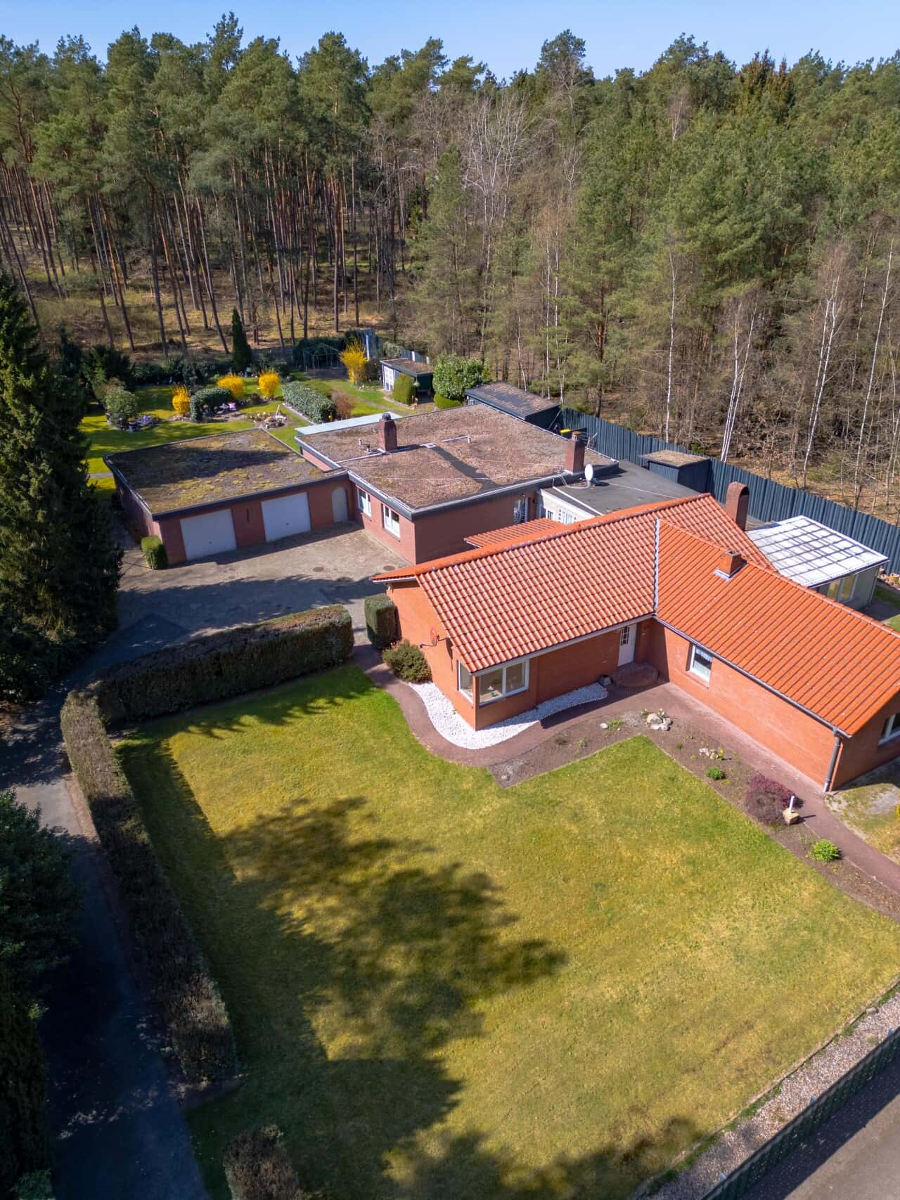 2 Bungalows ein Preis ...umringt von der Natur!