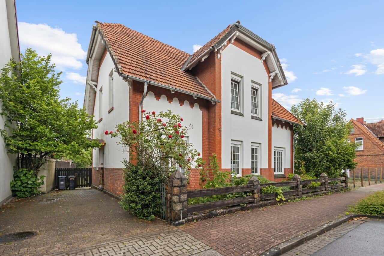 Hemphöfen...Haus mit Charakter und viel Platz!