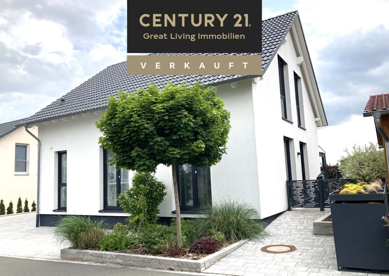 **VERKAUFT** Exklusives Traumhaus mit Fernblick