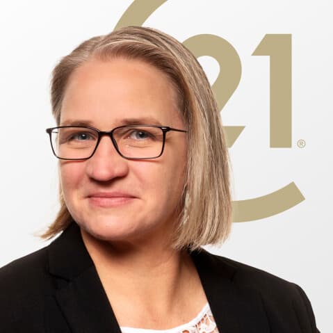 Frau Silke Nauschütz