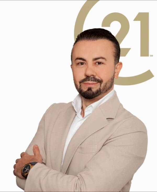 Herr Semir Adrovic